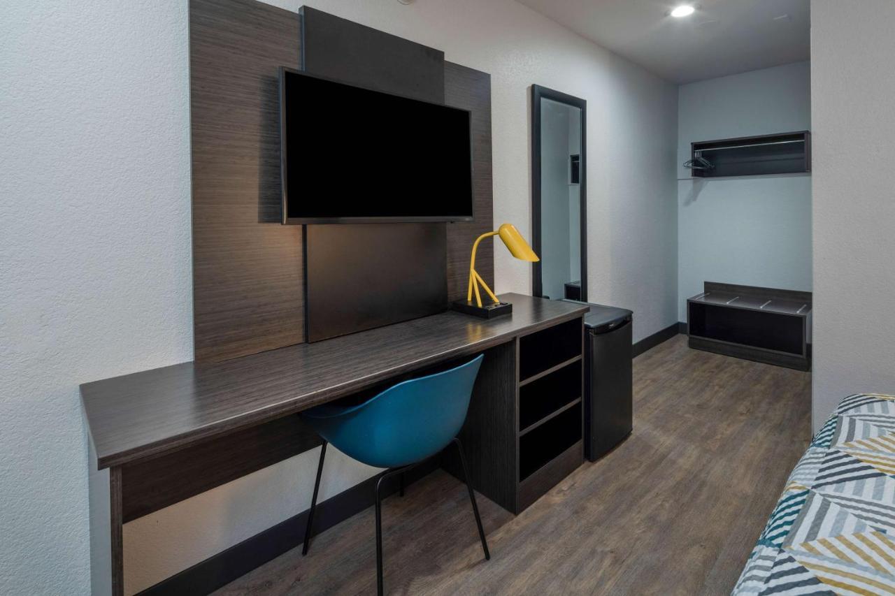 Motel 6-Fontana, Ca ภายนอก รูปภาพ