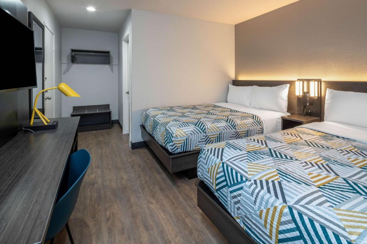 Motel 6-Fontana, Ca ภายนอก รูปภาพ