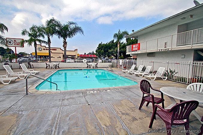 Motel 6-Fontana, Ca ภายนอก รูปภาพ