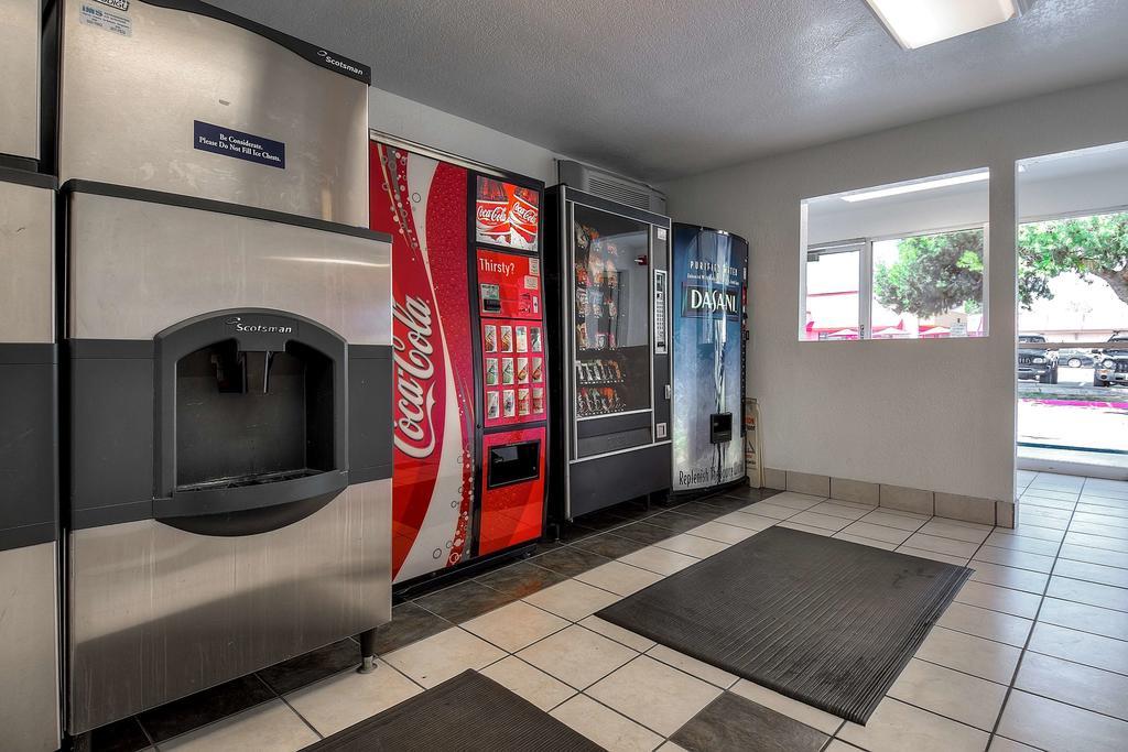 Motel 6-Fontana, Ca ภายนอก รูปภาพ