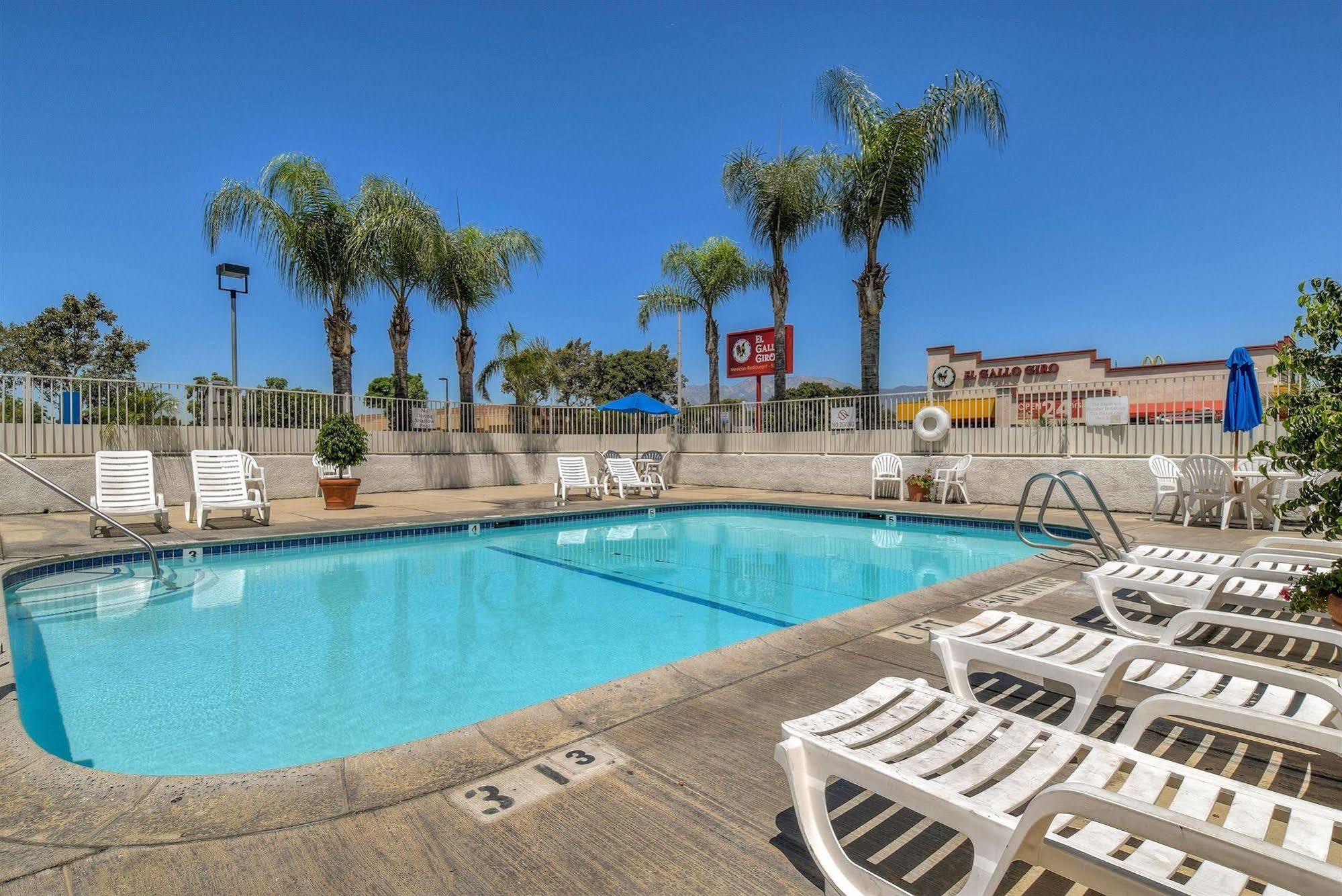 Motel 6-Fontana, Ca ภายนอก รูปภาพ